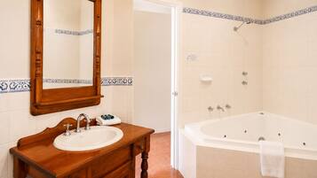 Standard-Doppelzimmer | Badezimmer