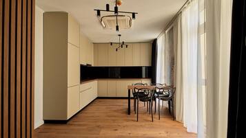 Studio Suite | Private kitchen
