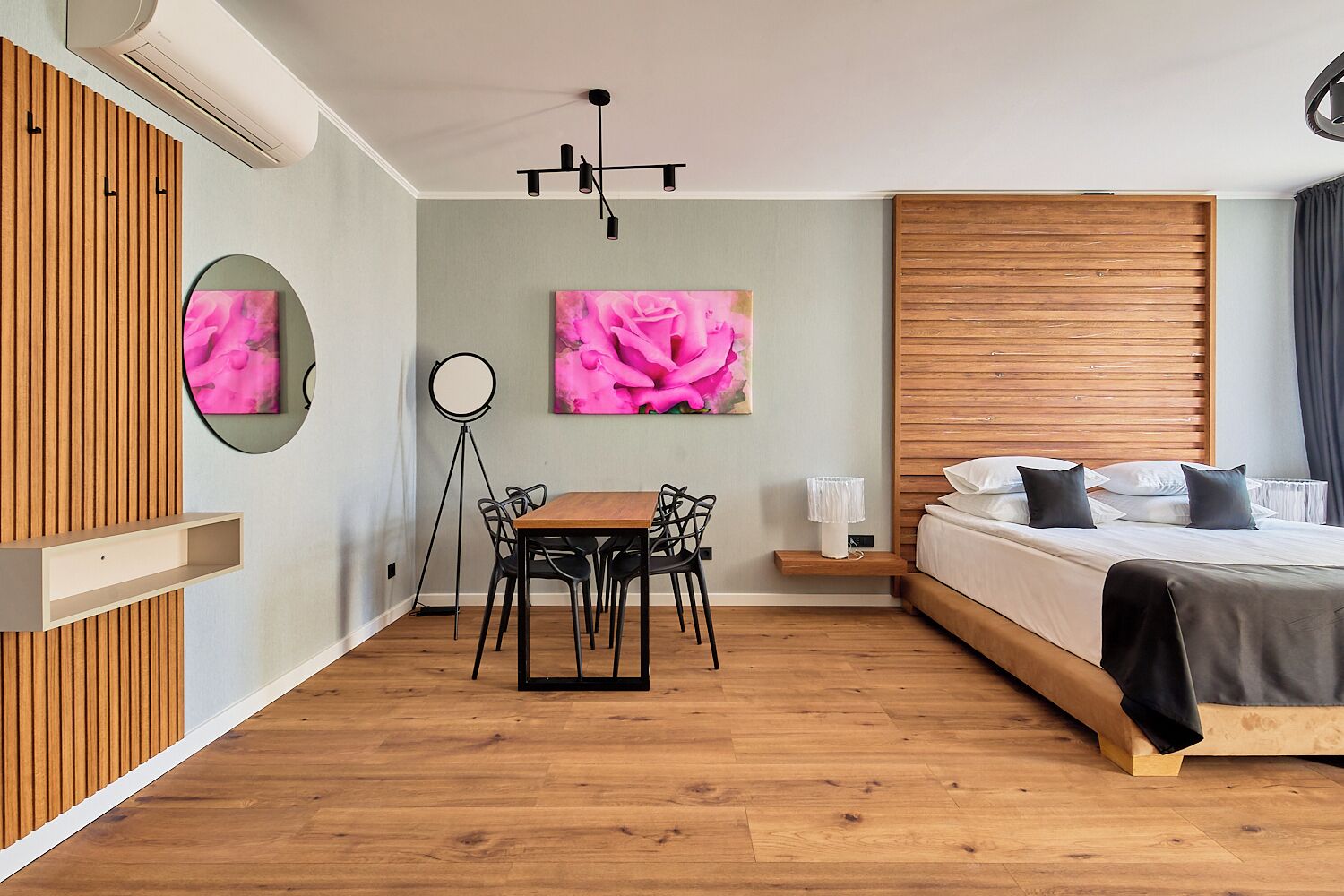 Studio | In-room safe, individually decorated, individually furnished