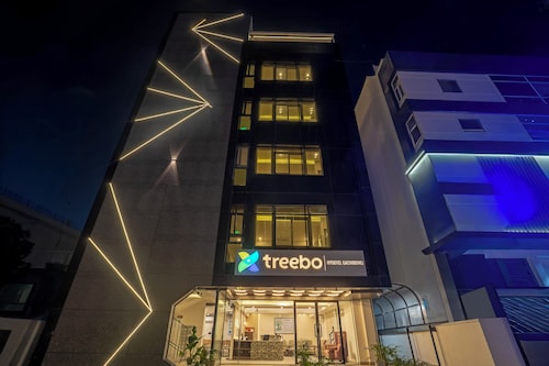 Treebo Premium Hydotel, Hi-Tech City
