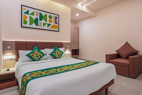 Treebo Premium Hydotel, Hi-Tech City