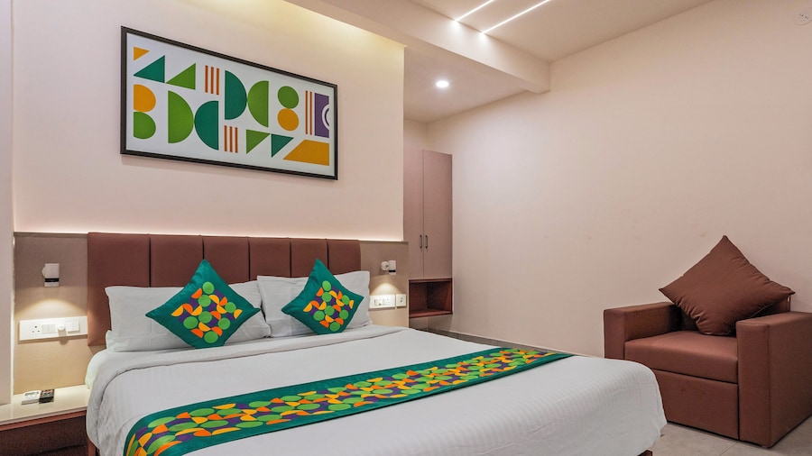 Treebo Premium Hydotel, Hi-Tech City