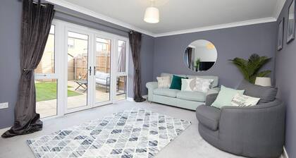 New Build Derby Hospital 3 bed Town House
