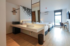 In-room safe, desk, soundproofing, free WiFi - KOO Hotel (Pak Kret)