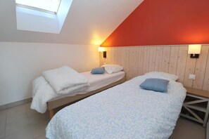 2 Schlafzimmer, Bügeleisen/Bügelbrett, kostenloses WLAN