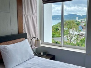 2 bedrooms, iron/ironing board, WiFi, bed sheets - 2 Bedroom Apartment 123м² with Sea View 300m from the sea (Tambon Karon)