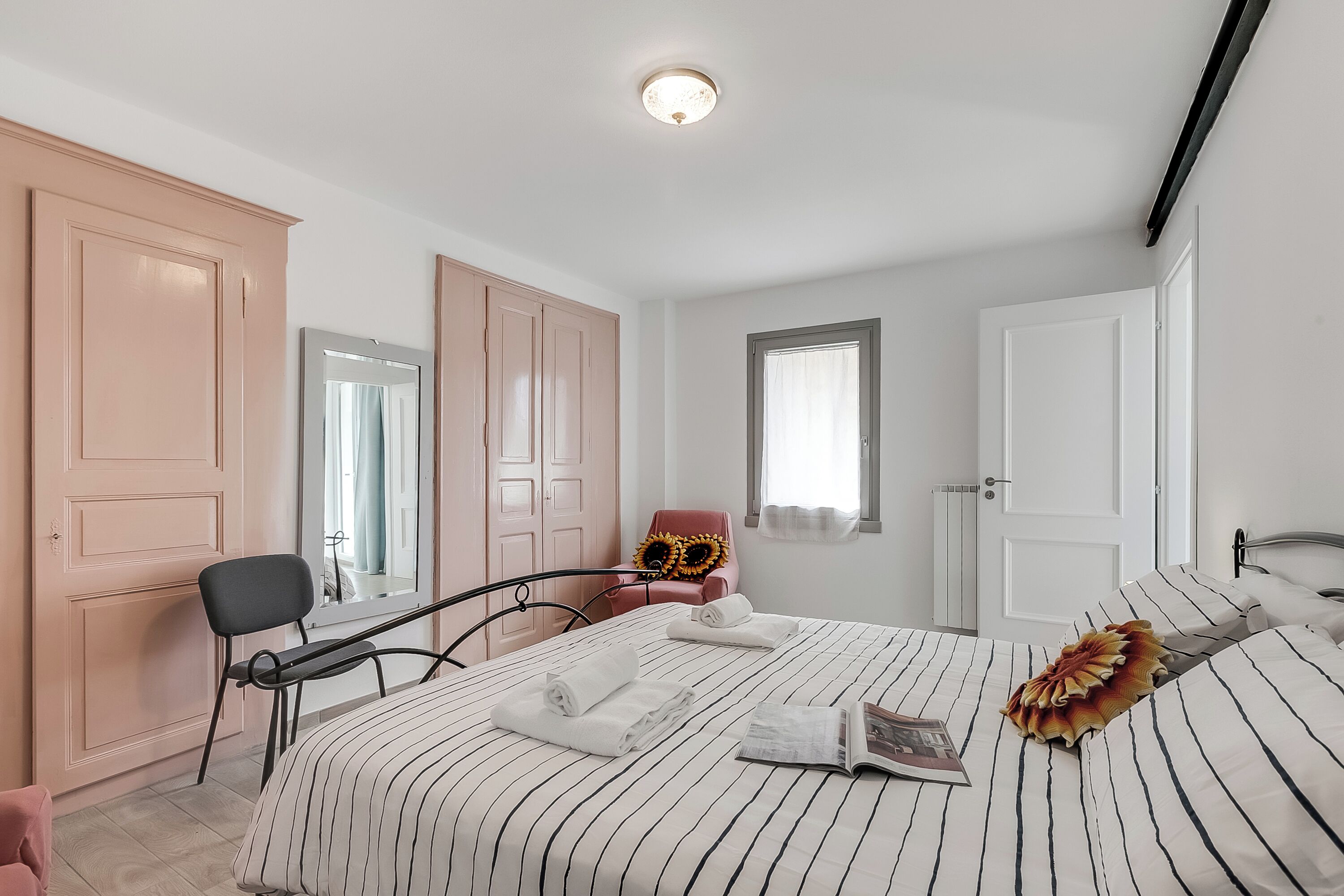 Standard Apartment, Multiple Bedrooms, 2 Bathrooms, Mountainside (Iris Apartment)