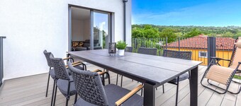 Gorgeous home in Dekani