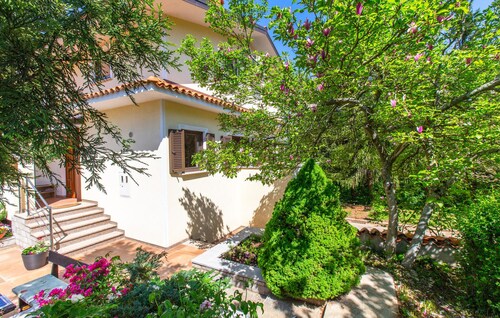 4 bedroom beautiful home in Sezana