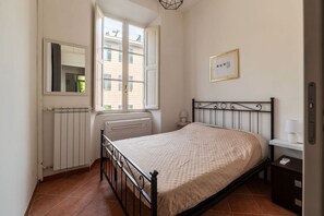 2 bedrooms, iron/ironing board
