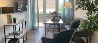 "Stranddistel" vacation home with 5 residential units...
