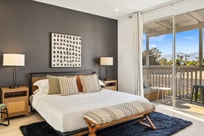 4 bedrooms, iron/ironing board, travel crib, free WiFi