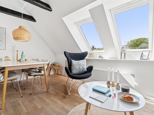 "Elemine" - 500m from the sea by Interhome