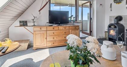 "Lacey" - 4km from the sea by Interhome