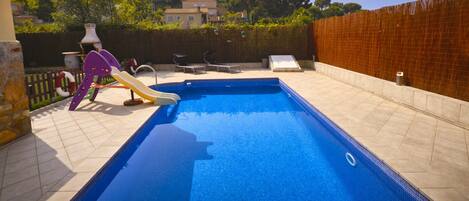Piscine extérieure