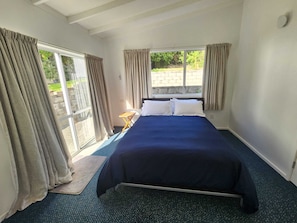 3 chambres, fer et planche à repasser, Wi-Fi gratuit, draps fournis