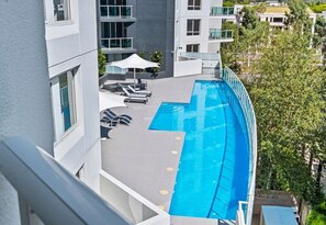 Pool - Prime Location | Northbourne Ave (Braddon)