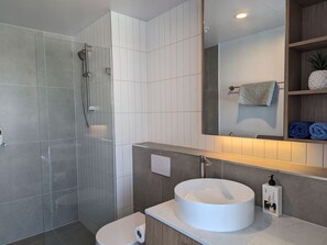 Hair dryer - "elevate"  Two Bedroom Apartment in Woden (Phillip)