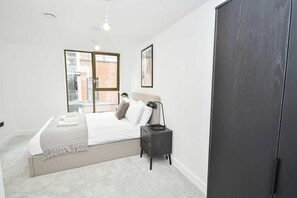 1 Schlafzimmer, Bügeleisen/Bügelbrett, WLAN, Bettwäsche