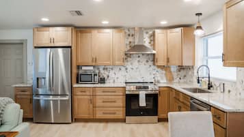 Microwave, oven, stovetop, dishwasher