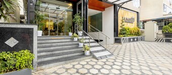 ECKO La Maniere Business Hotels