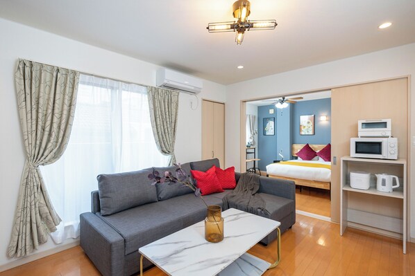 Family Apartment, Balcony | Living area