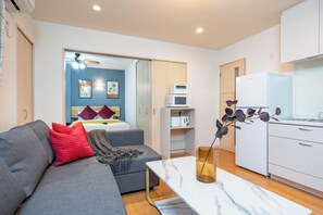 Perhehuoneisto, parveke | Oleskelualue