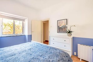 3 bedrooms, individually furnished, iron/ironing board, bed sheets - Country House Silves Private Pool Nature (Silves)