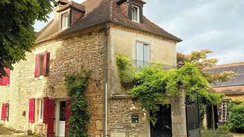 Fachada del alojamiento