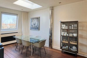 Superior Apartment, City View | Living area | 50-inch Smart TV with digital channels - Marnix360Apartments (Amsterdam)
