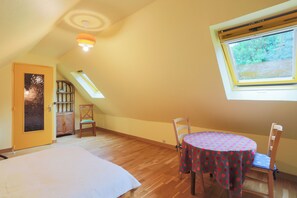 1 chambre, fer et planche Ă repasser, Wi-Fi