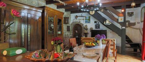 تناول الطعام