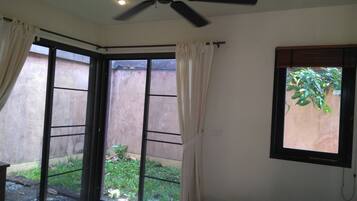 Vila, 3 kamar tidur, Boleh Merokok, balkon | 3 kamar tidur