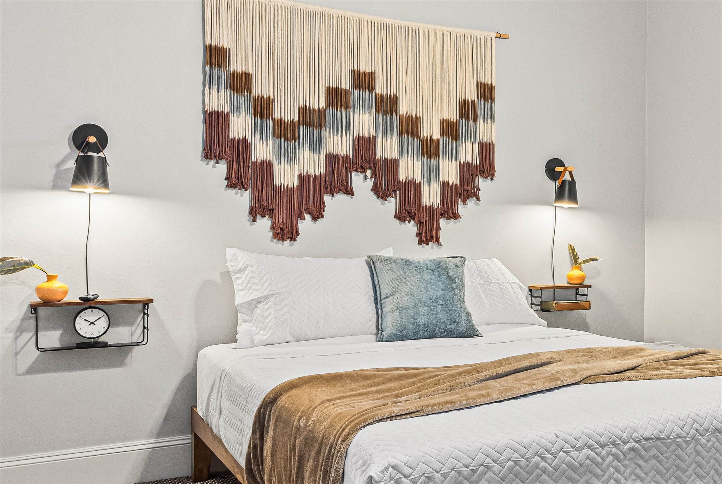 3 habitaciones, tabla de planchar con plancha y wifi gratis 