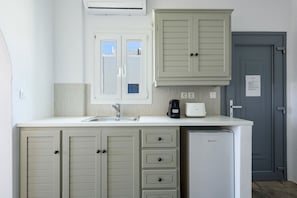 Cafetière/bouilloire, grille-pain