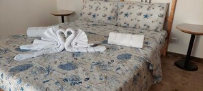 2 bedrooms, iron/ironing board