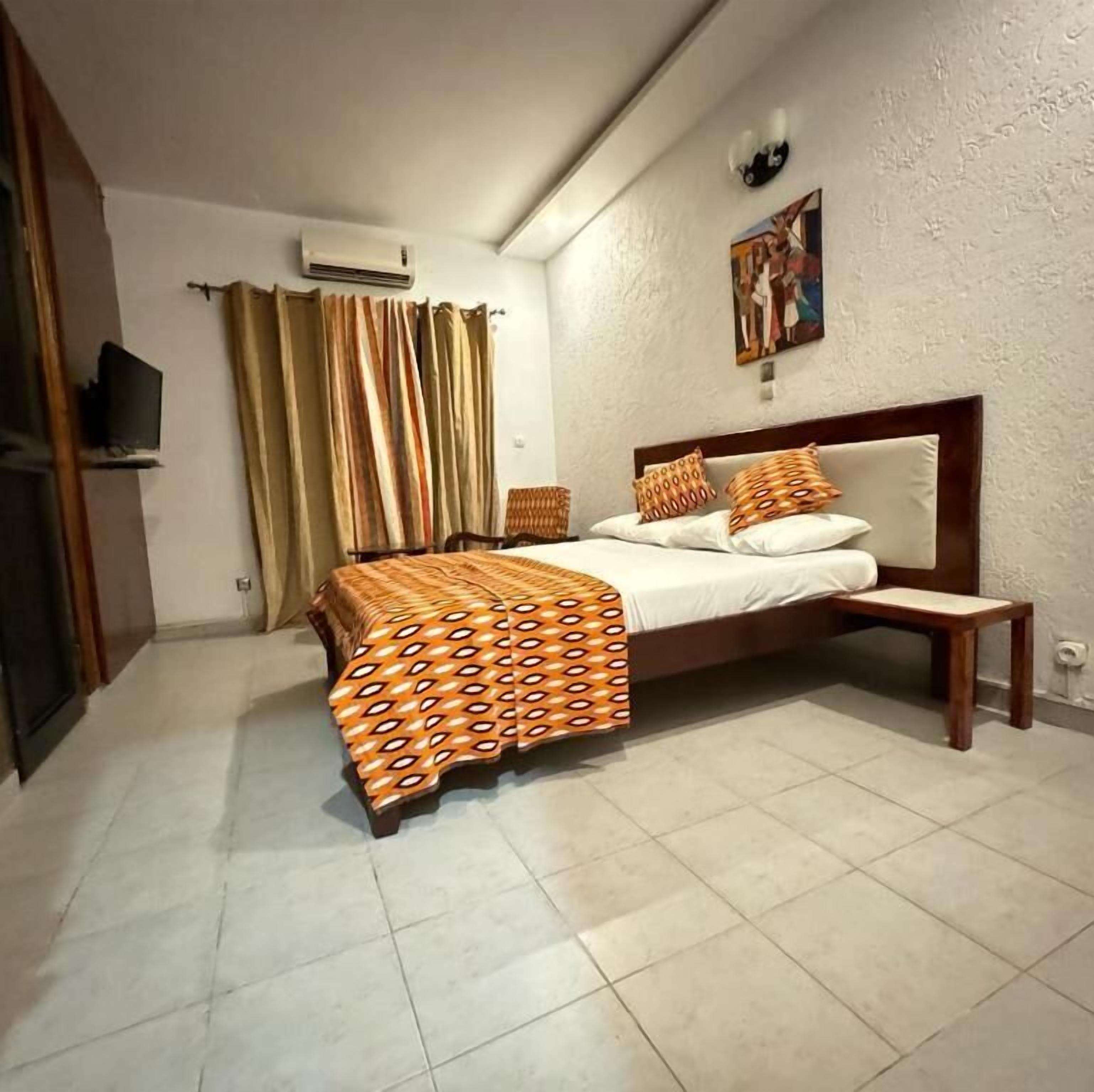 高级房, 庭院景观 | 办公桌、免费 WiFi