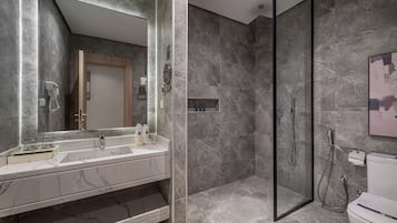 Handdoeken, zeep, shampoo, toiletpapier