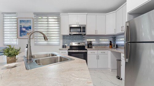 Casa Angelica 103 - Steps from Sandy Beach