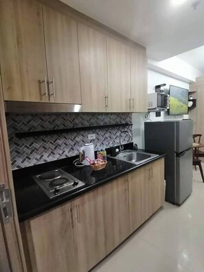Shared Dormitory, 1 Bedroom, Accessible, Balcony | Interior