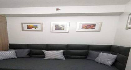Room-the Donegal With Wi-fi Netflix &Pa