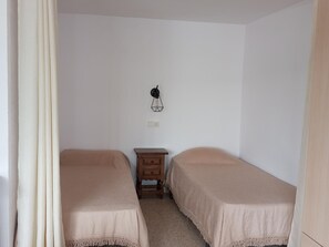 2 bedrooms, free WiFi