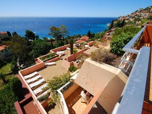 Terrace/patio - Studio for 6 with Wi-Fi, sea view (Roquebrune-Cap-Martin)