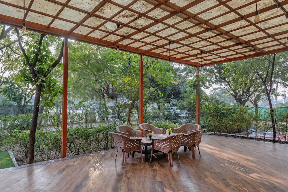 Treebo Executive Suites