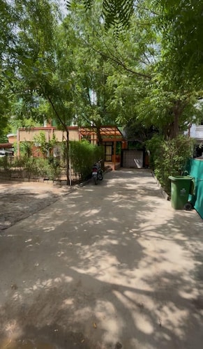 Treebo The Executive Suites