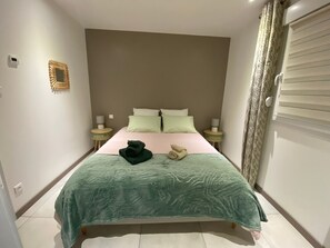 2 bedrooms, free WiFi, bed sheets