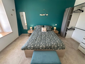 2 chambres, Wi-Fi gratuit, draps fournis