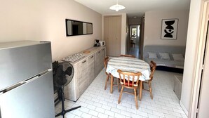 Interior - 4 Pers Apartment near Beach with Parking (Argelès-sur-Mer)