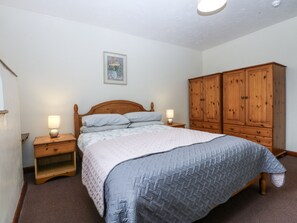 1 bedroom, individually decorated, individually furnished, free WiFi - Florence Cottage (Holyhead)