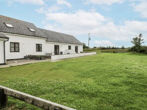Exterior - Florence Cottage (Holyhead)